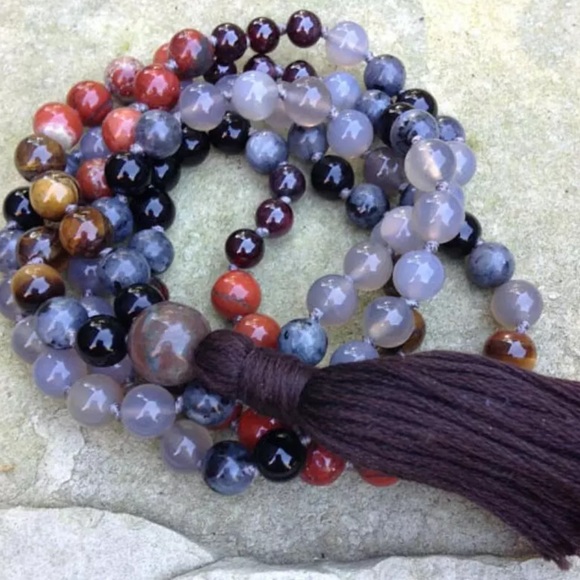 NEW MOON Meditation Gemstone Mala necklace - Picture 2 of 4